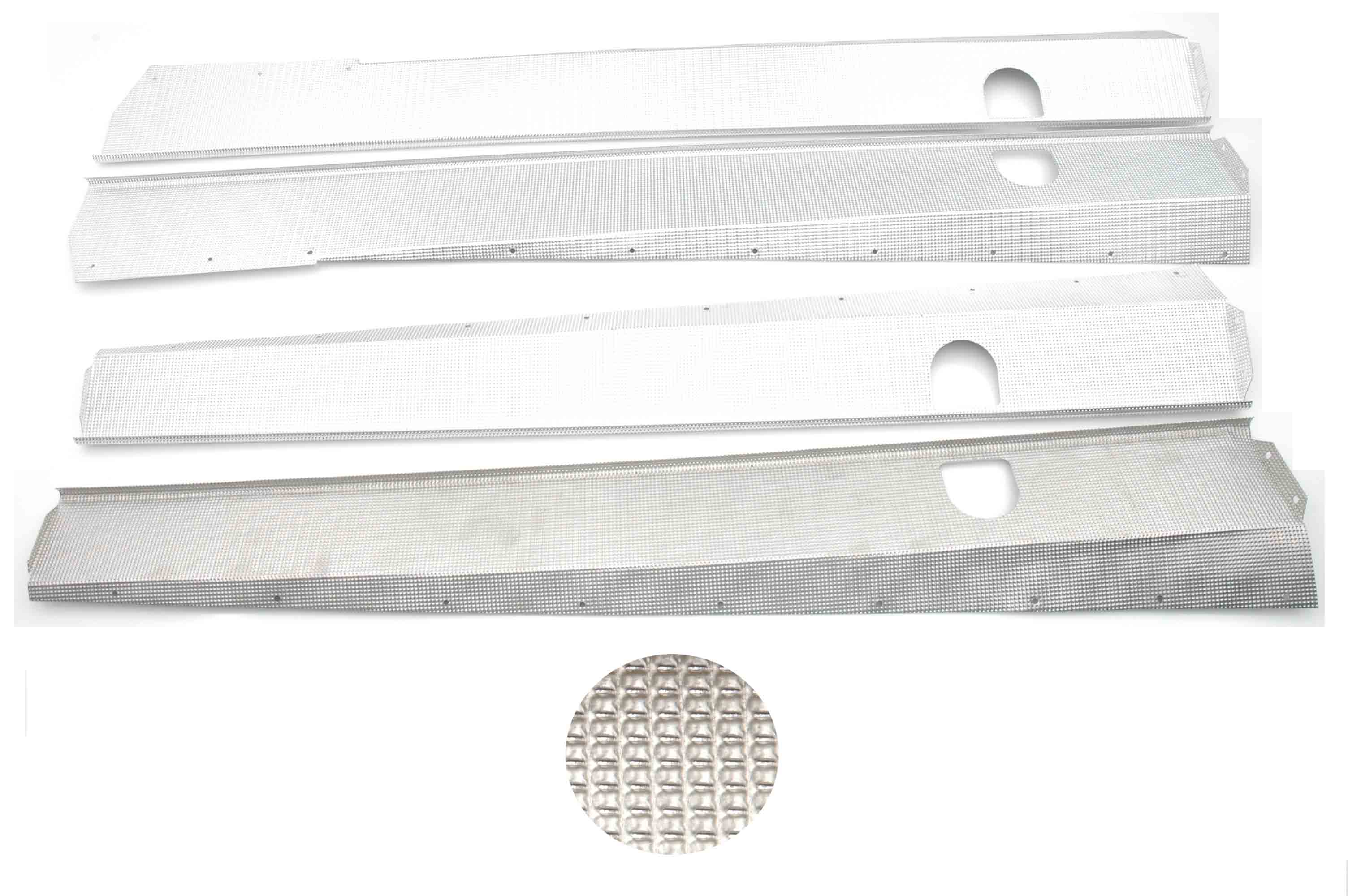 Dorpelbeplating: break/Cabrio aluminium.
