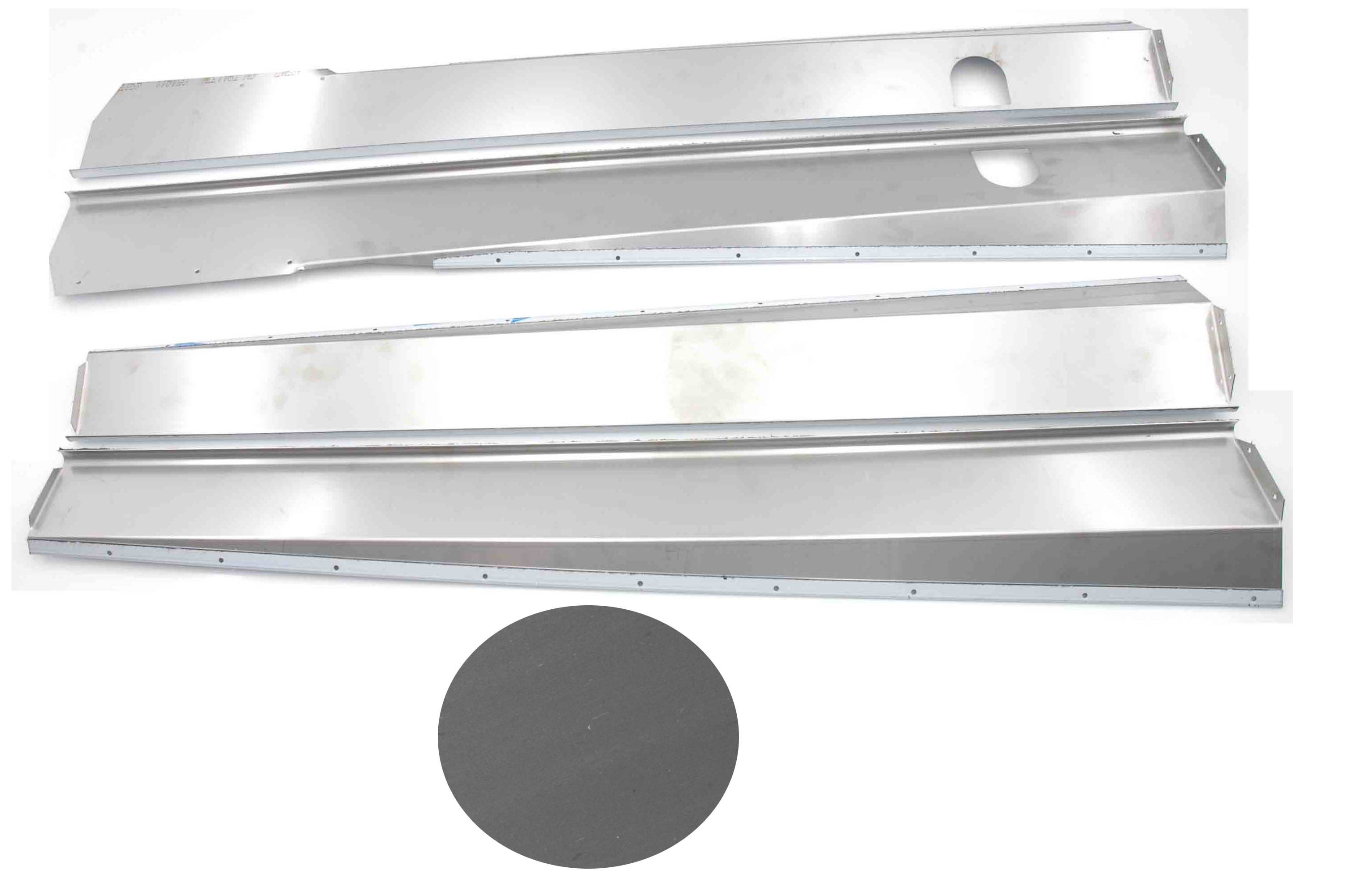 Dorpelbeplating: berline, dof, RVS.