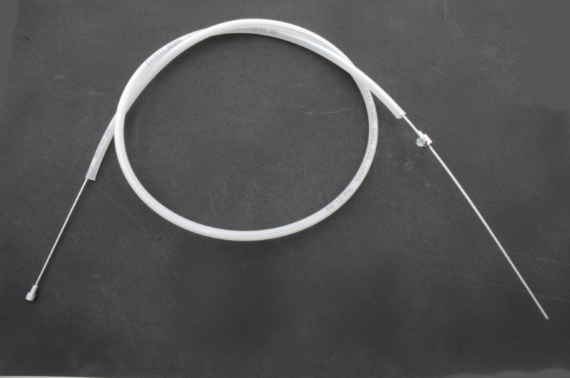Motorkap: kabel.