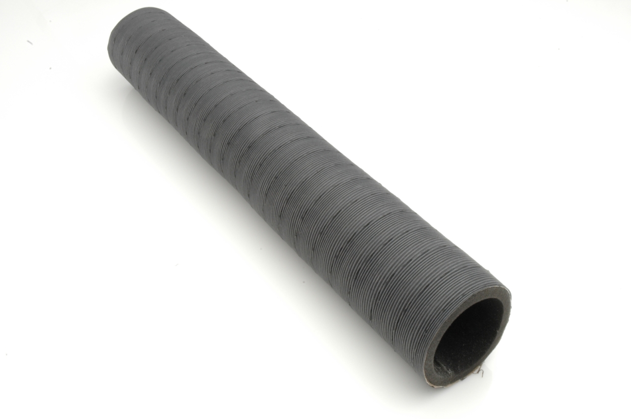 Voorscherm: luchtslang m schuim, rechts (103mm).