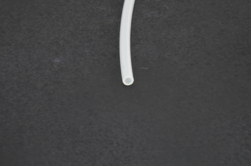 Retourleiding: nylon, 4x2x1mm.