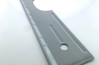 Reparatiedeel: bodemplaat ´61-> links.