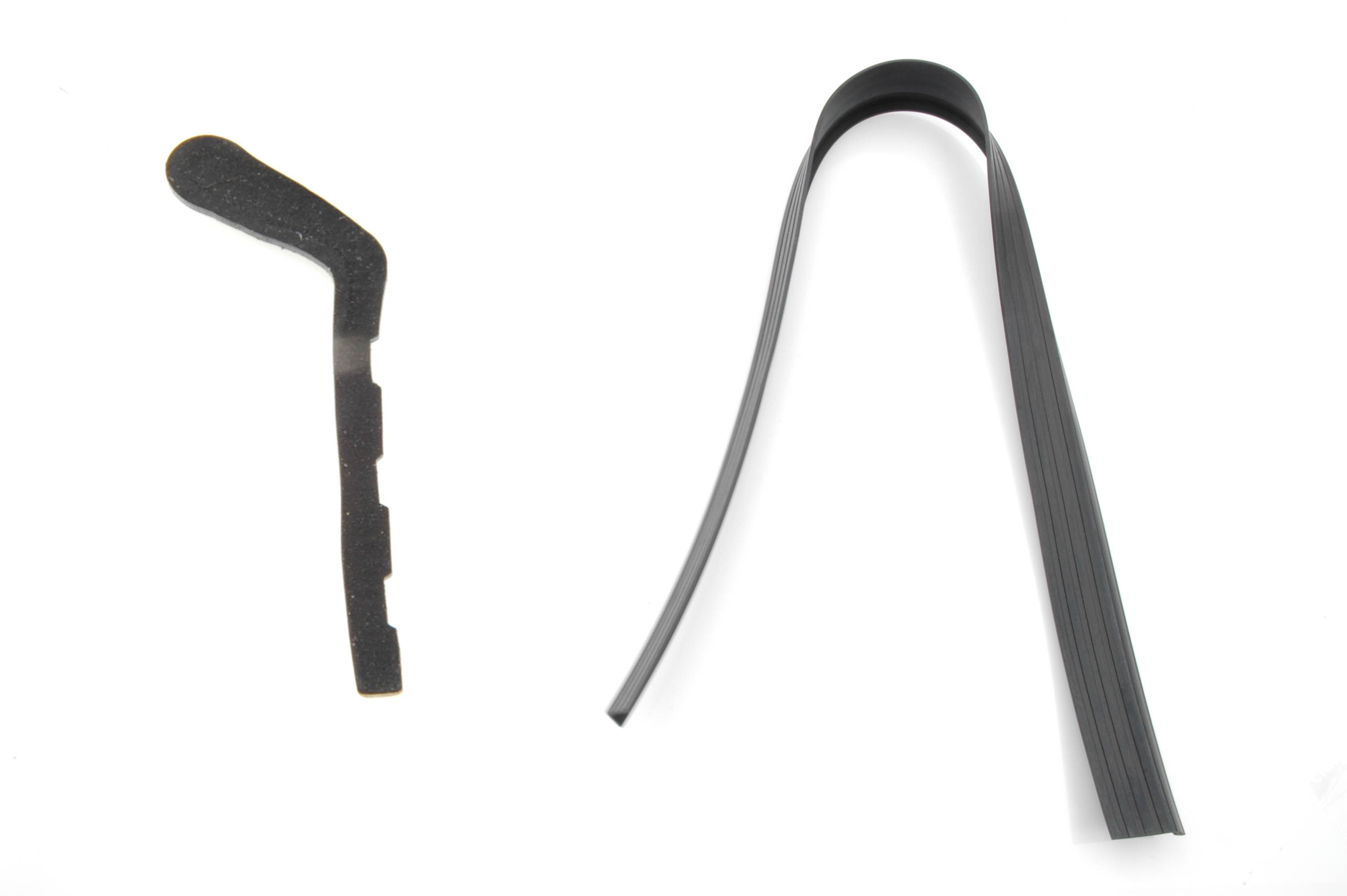 Achterscherm: vertikaalrubber C-stijl.