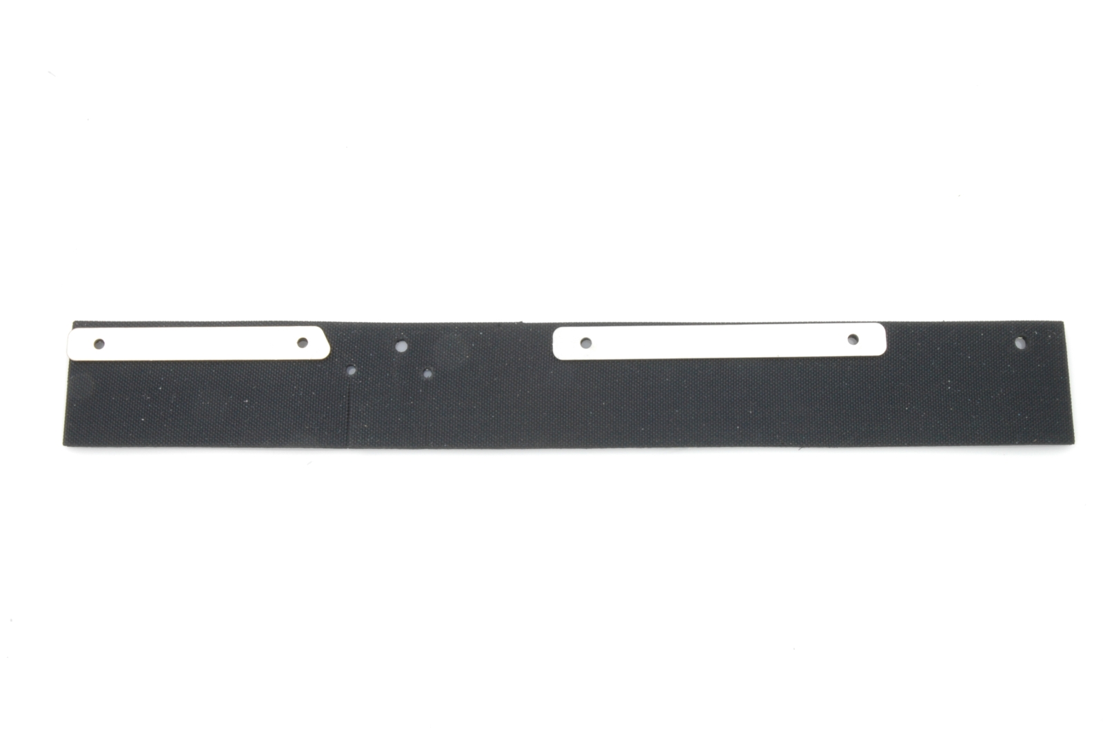Voorscherm: chassisrubber langwerpig.
