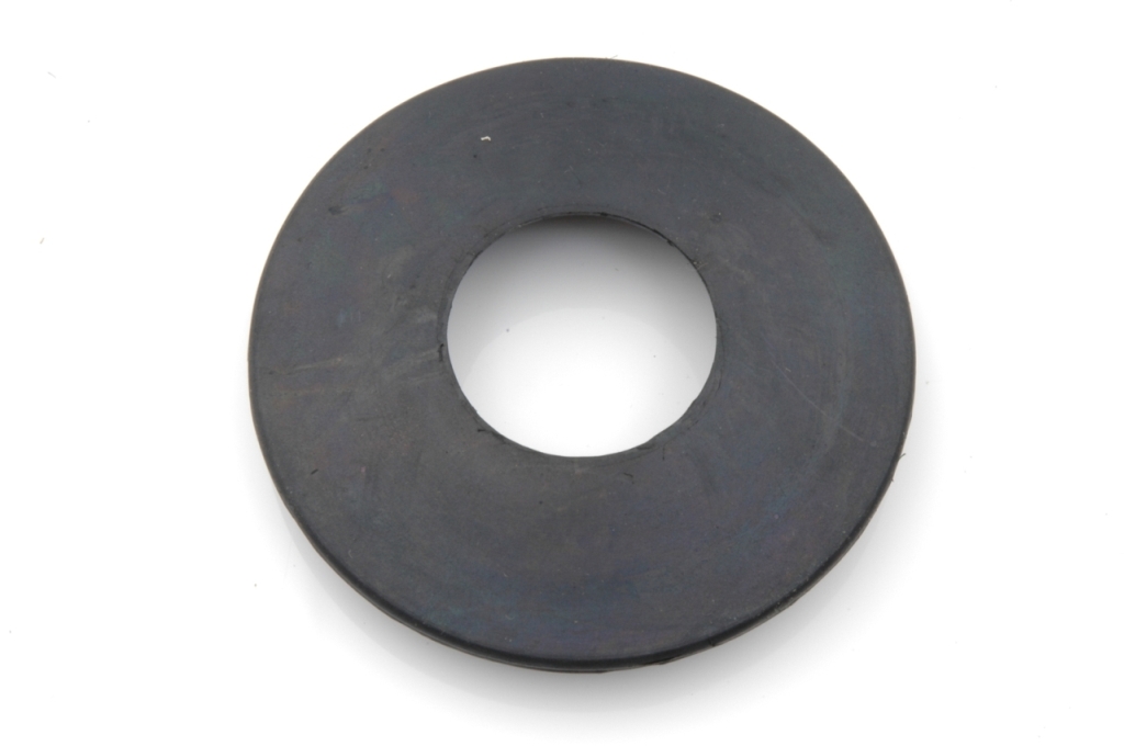 Schelp rechts: doorvoerrubber (Zwart).